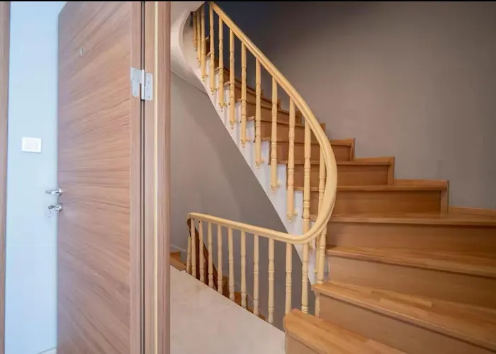 House With Balcony In Galata 2 アパート イスタンブール