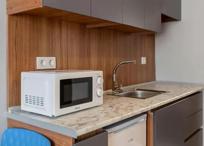 House With Balcony In Galata 2 アパート