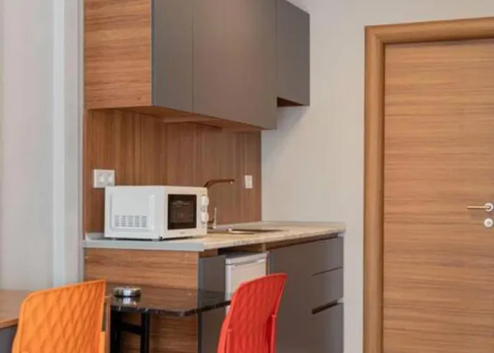 House With Balcony In Galata 2 アパート *